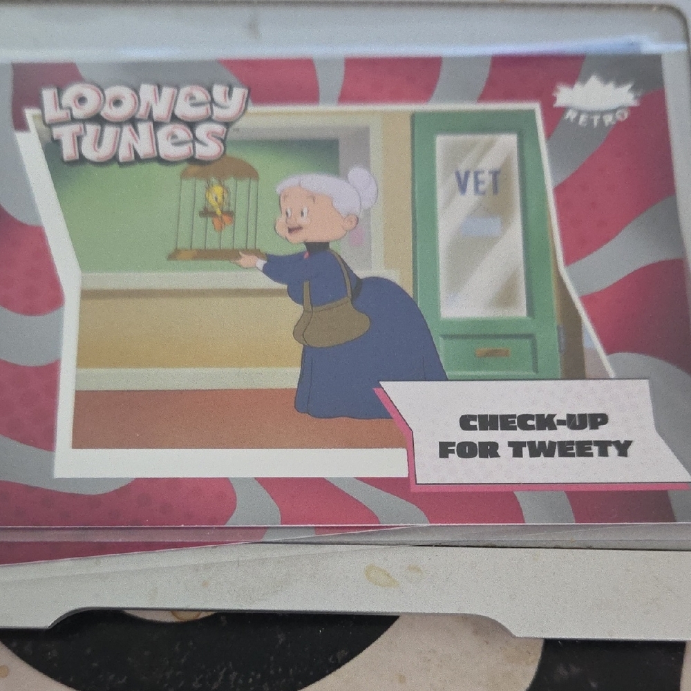 Looney Tunes Trading Card - Check-Up for Tweety